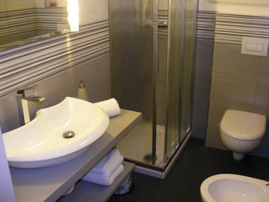 B&B Nuova Ostiglia Quinto Di Treviso Δωμάτιο φωτογραφία